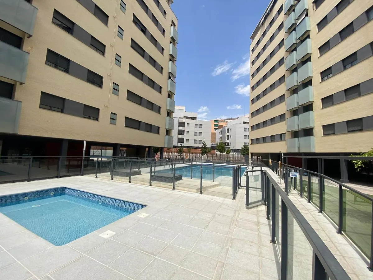 Acogedor apartamento con piscina. Granada