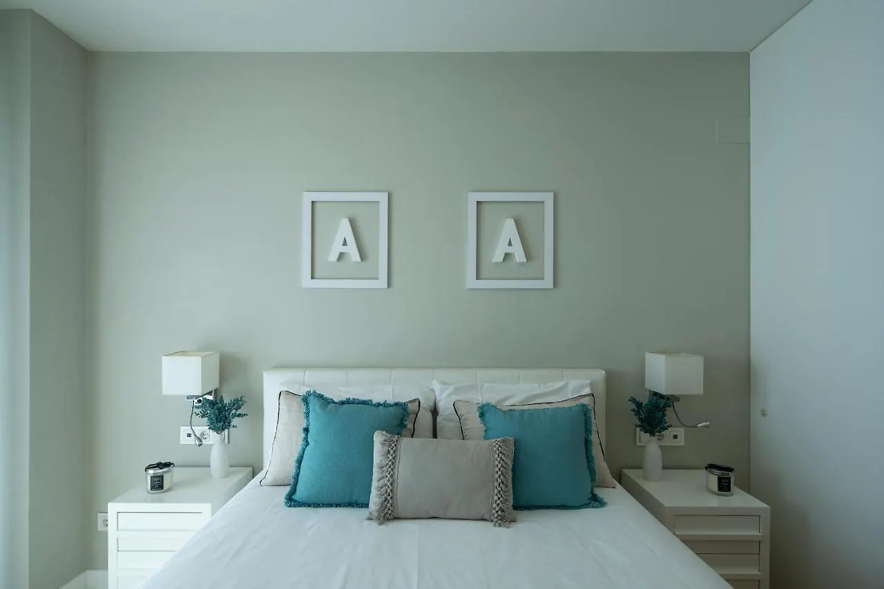 Acogedor apartamento con piscina. Granada España
